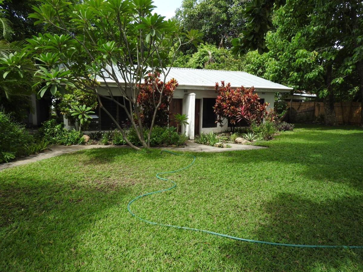 Norman Carr Cottage Monkey Bay Exterior foto